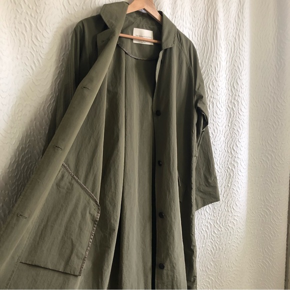 Aritzia The Group by Babaton Skylar Trench Coat Olive Moss Green - Picture 10 of 16